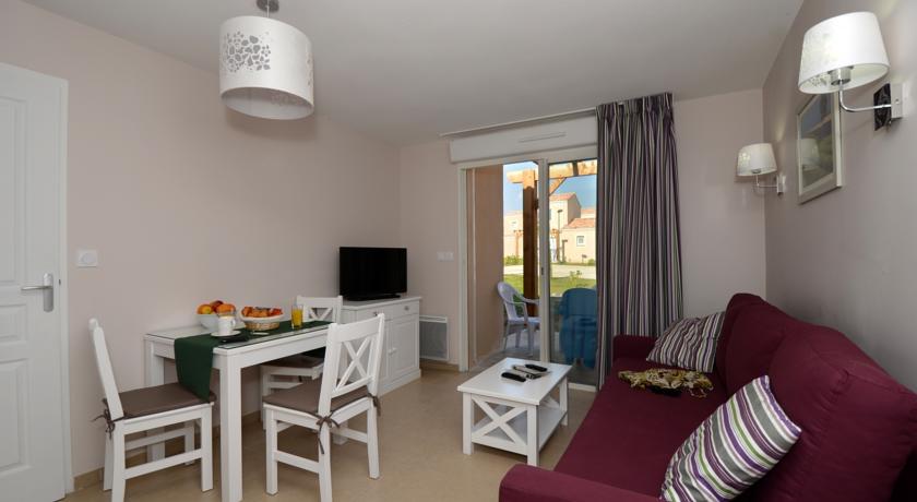 Residence Odalys Le Mas Des Alpilles Paradou Luaran gambar
