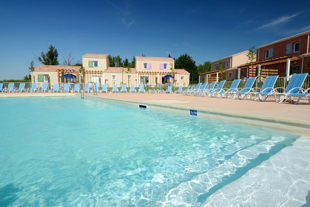 Residence Odalys Le Mas Des Alpilles Paradou Luaran gambar