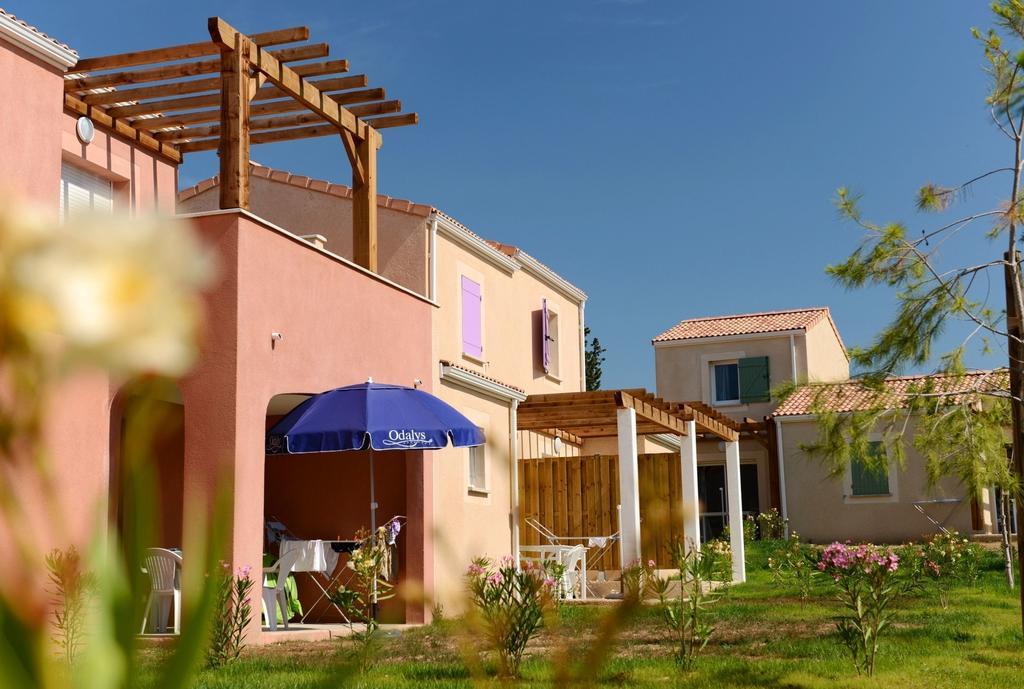 Residence Odalys Le Mas Des Alpilles Paradou Luaran gambar