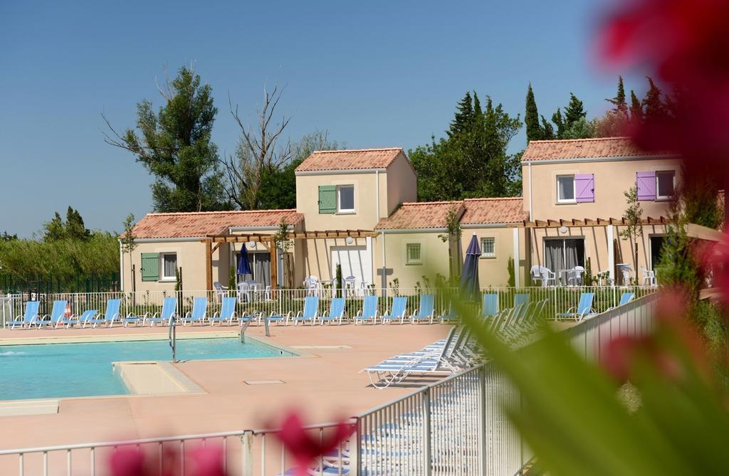 Residence Odalys Le Mas Des Alpilles Paradou Luaran gambar