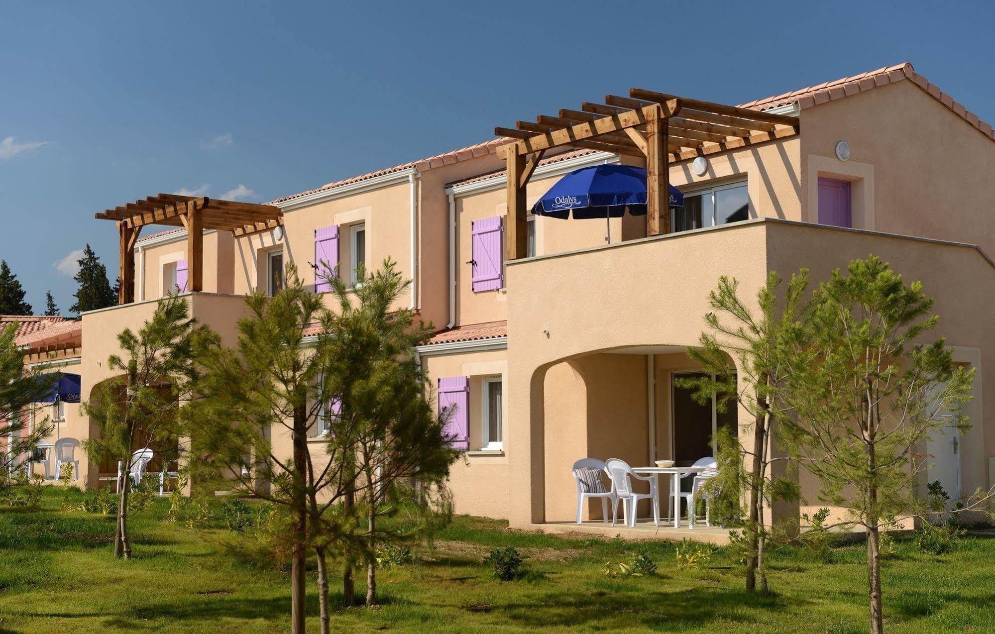 Residence Odalys Le Mas Des Alpilles Paradou Luaran gambar