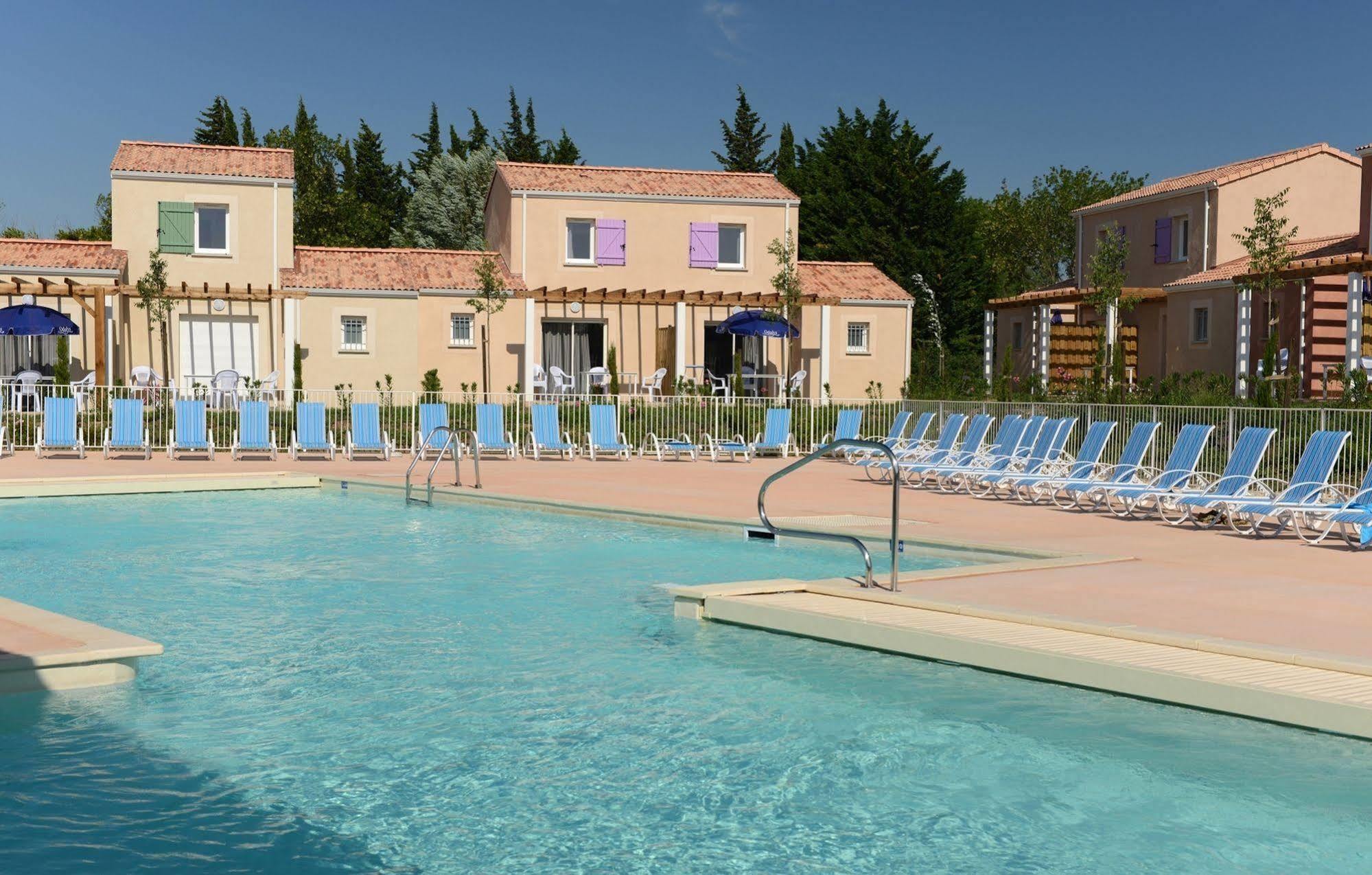 Residence Odalys Le Mas Des Alpilles Paradou Luaran gambar